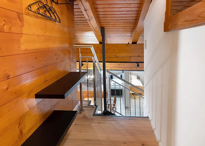 Goodlife B10 Apartment